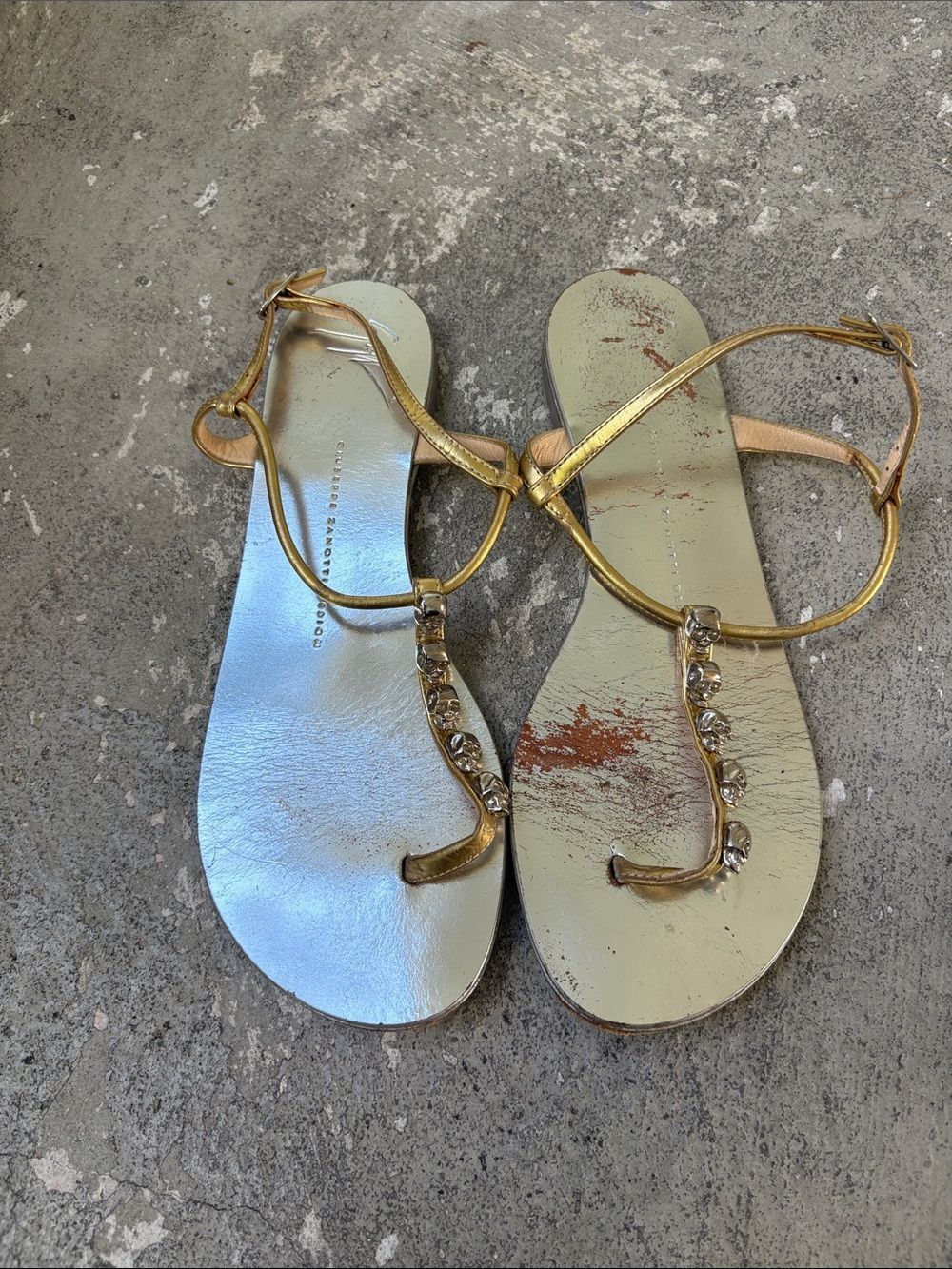 Giuseppe Zanotti silver gold flat skull sandals